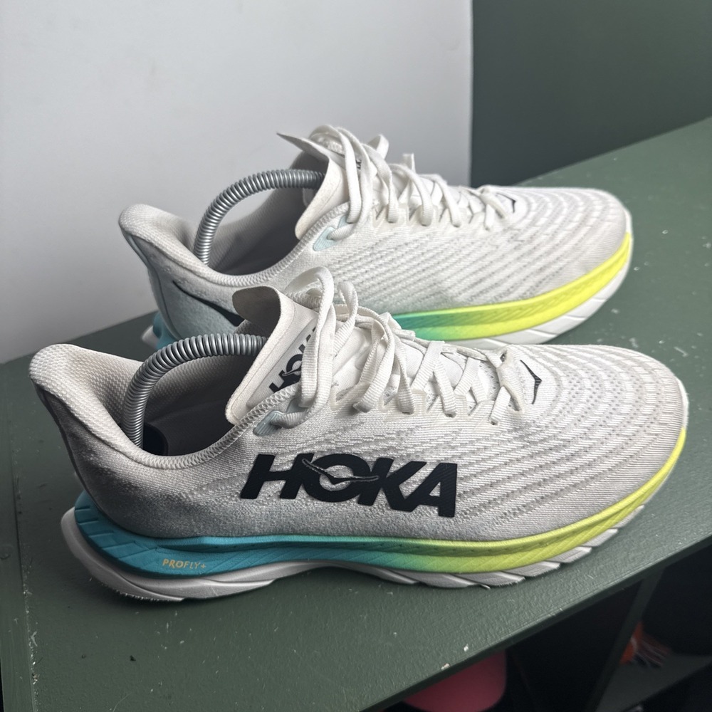 READ Hoka One One Mach 5 Womens Size 10B White Blue Athletic Running Shoes